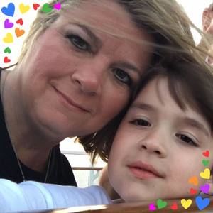 Meet your Posher, Tonya